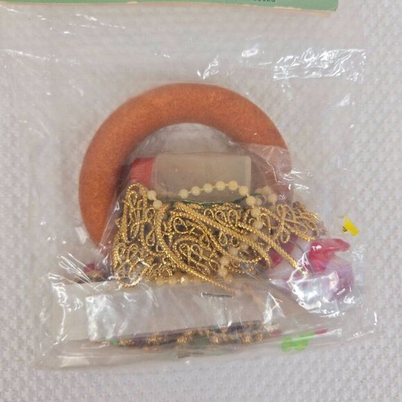 Vintage 70s Santa Wreath Boutique Kit Lee Wards - Picture 4 of 5